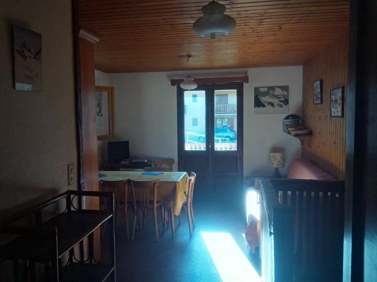Appartement En Duplex Dans Un Chalet Typique Valloire Bagian luar foto